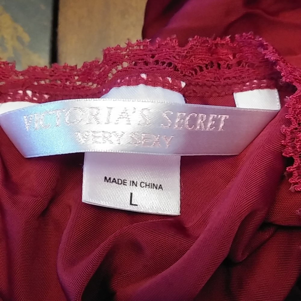 Victoria Secret sleepwear - Picture 5 of 6